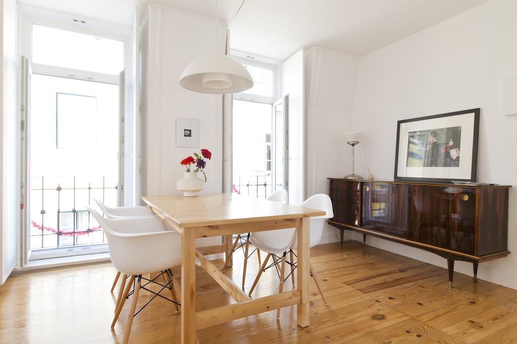 Bairrus Lisbon Apartments - Graca Szoba fotó